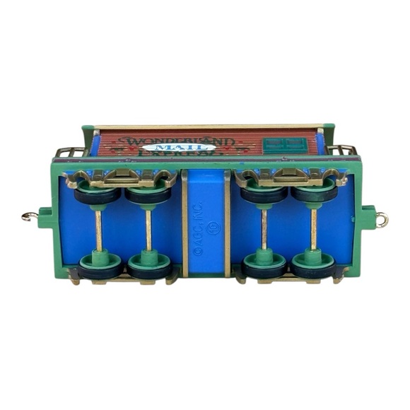 Hallmark 2005 Carlton Cards Express Mail Car Wonderland Express Ornament - Picture 7 of 8